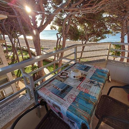 Primera Linia De Mar, Zona Tranquila Apartment Cambrils Luaran gambar