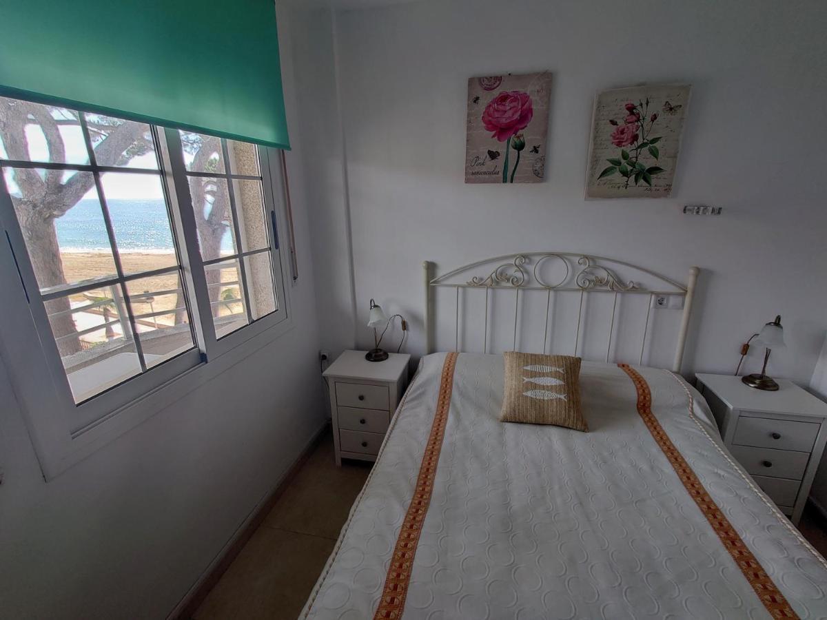 Primera Linia De Mar, Zona Tranquila Apartment Cambrils Luaran gambar